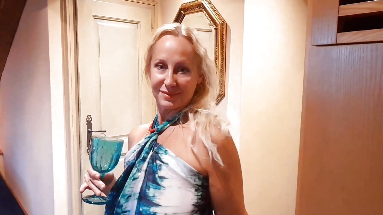 Jocurile sexuale frumoase ale Selenei