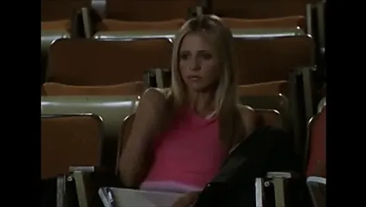 Sarah Michelle Gellar Handjob Sign