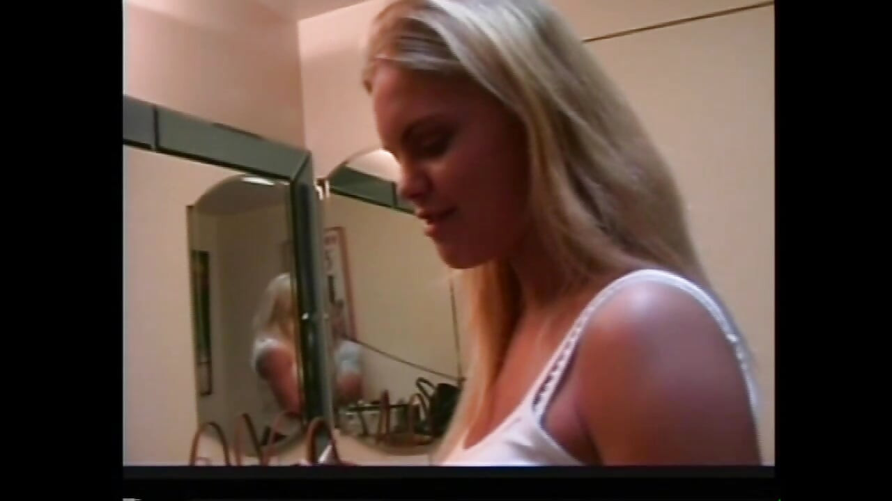 Blonde Sluts Have Fun with a Dildo