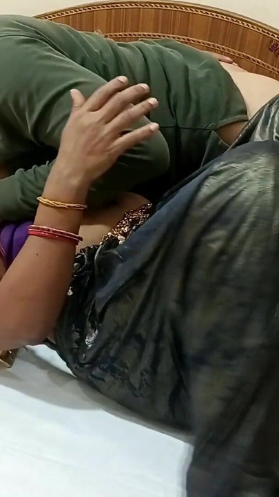 Indian Cute Porn Actress Manisha Bhabhi Hard Blowjob and Hot Fucking inside tight Pussy in Saree sexy Blouse | Clip 1