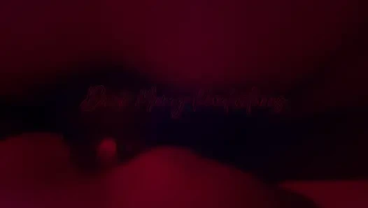 Succubus karımın ruhumu emmesine ve o amcığı boşaltmasına izin verdim