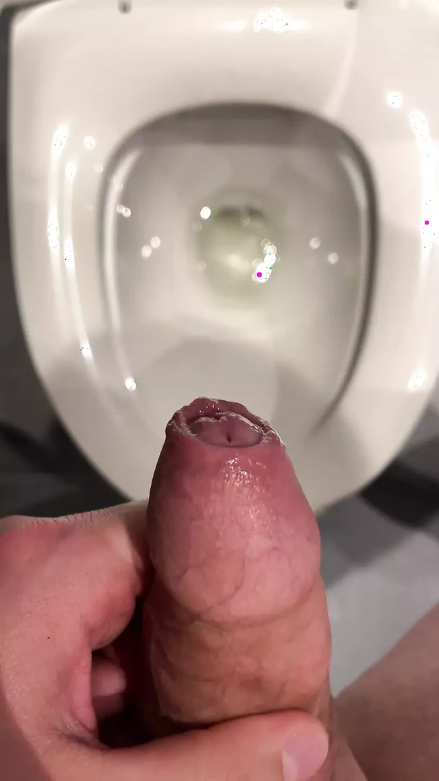 Huge cumshot over toilet