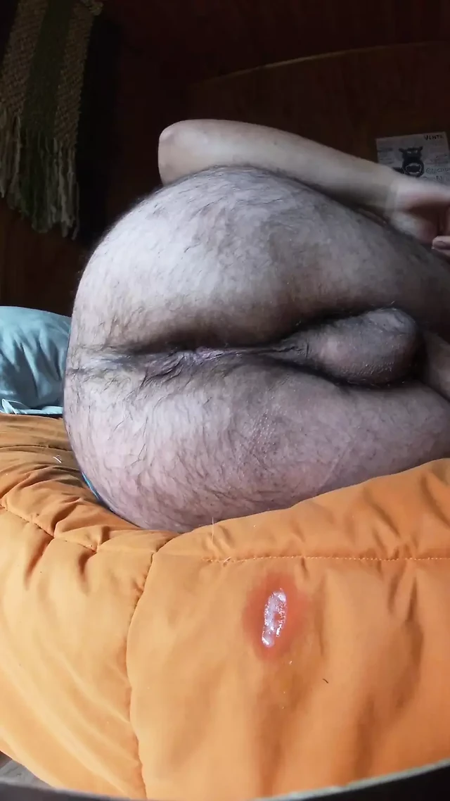 Hairy Ass POV – Real Amateur Shows His Fat Cock And Hairy Hole Up Close