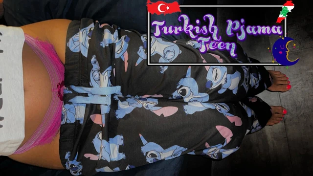 Orient Teen have a sleepy night in her pjamas
