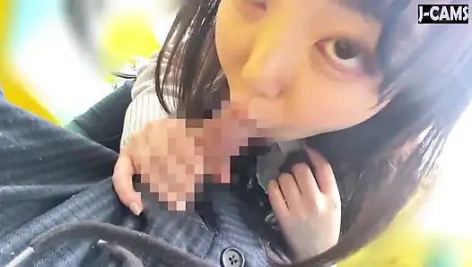 Tanggal pamer puting. Cewek sange ini lagi asik pamer tubuh aduhainya - bagian 2