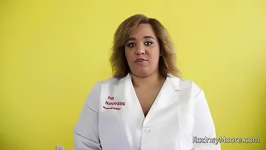 BBW doc gives a ball licking so she can taste cum