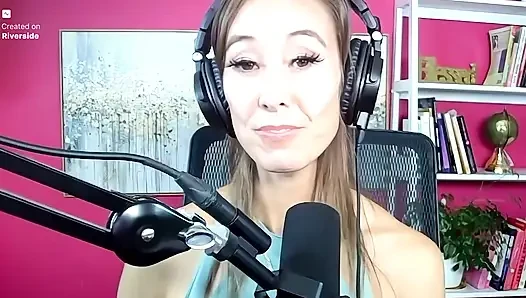 Trikepatrol röportajı - Christy Love (papaz, yetişkin sanatçı ve komedyen!)