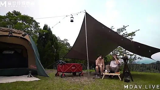 Mtvq19-ep1 vahşi pozlama ilk gün1 / yürüyüş ve sakso randevu