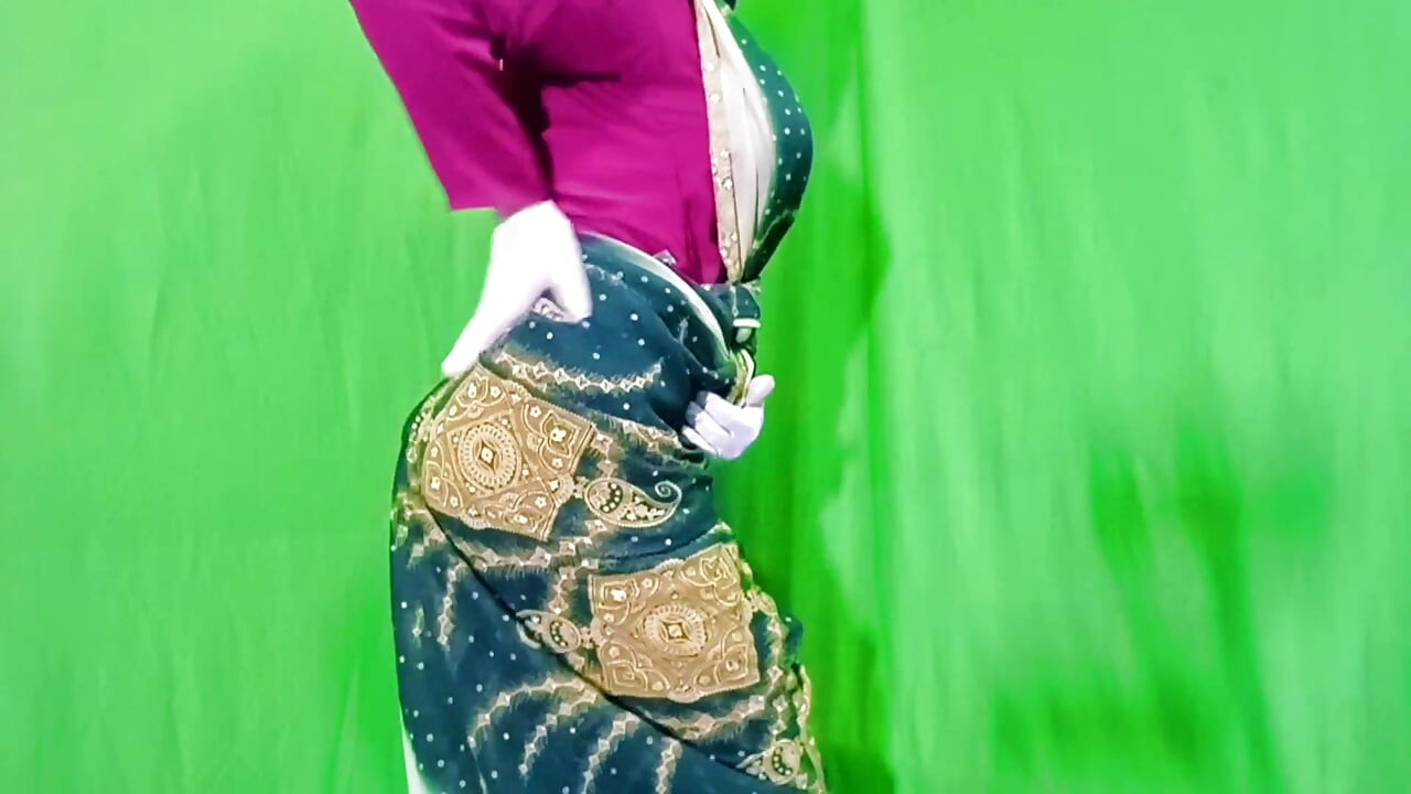 शेजाऱ्याशी खोल प्रेमसंबंध - स्पष्ट हिंदी