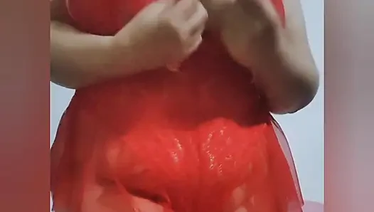 MATURE WOMAN WITH WHITE ASS