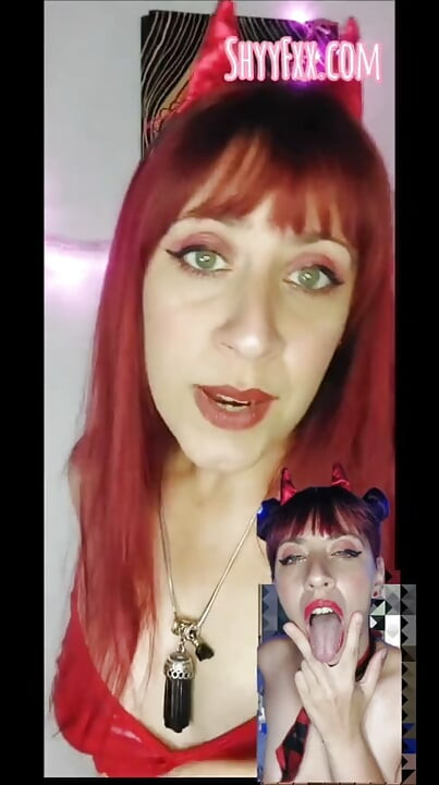 Shyfxx应他的要求羞辱了这个短鸡巴! JOI 女主调教