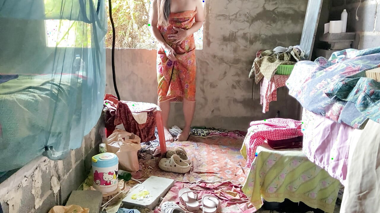 FN114 私の体はあなたを求めている、何かを求めている。