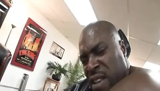 Ngentot memek di kantor