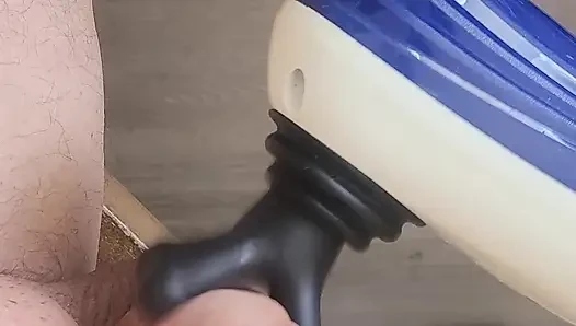 Masajcı yarağıma masaj yapıyor
