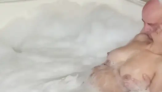 HOTTEST WET MASSAGE WITH ADAMANDEVE AND LUPO