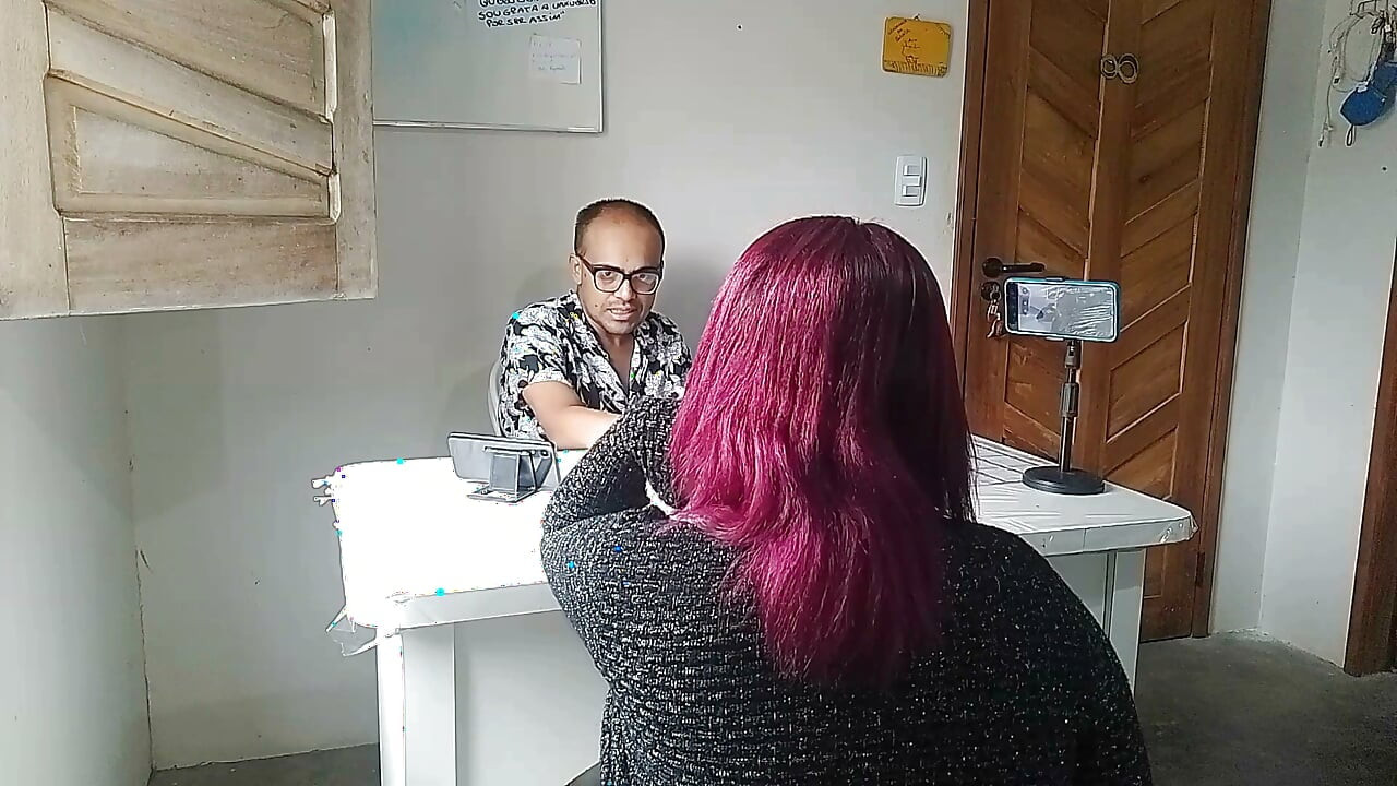 Wawancara hot bareng toket dan pantat montoknya