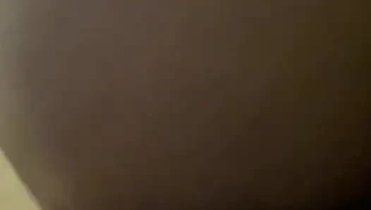 Irklararası konuşma Güzel pawg göt deliğine siyah bir avuç dolusu zenci