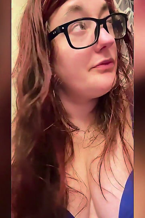 Toilet Fart Compilation 3 by Bella Blast