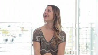 Erica kommt zurück zum Überraschungs-Vorsprechen - netvideogirls