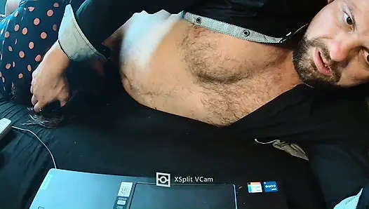 Sürtük evli kadın ağzını sikiyor