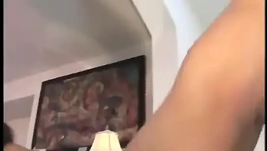 Cewek cantik suka banget memeknya dientot habis-habisan
