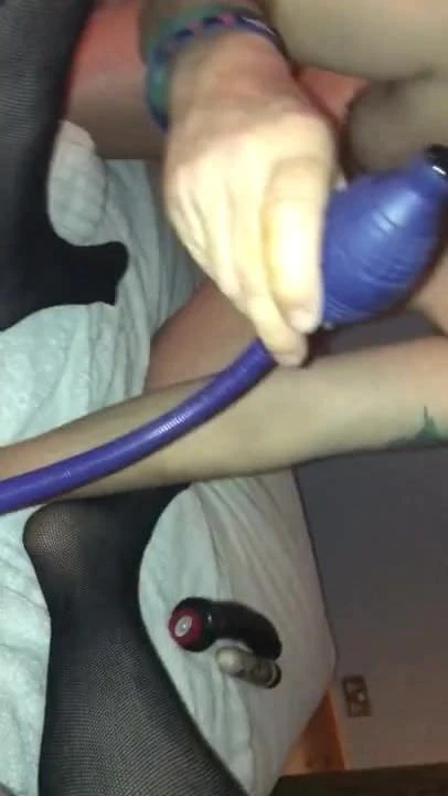 Pussy pump and fuck
