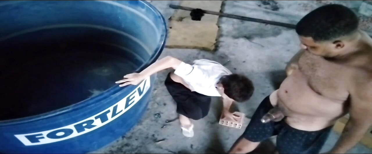 Lesică albă cu fundul strâmt