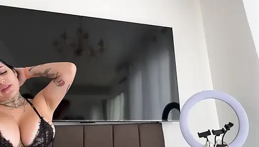 My naughty sister-in-law moaned a lot sucking my cock and let me cum inside her pussy