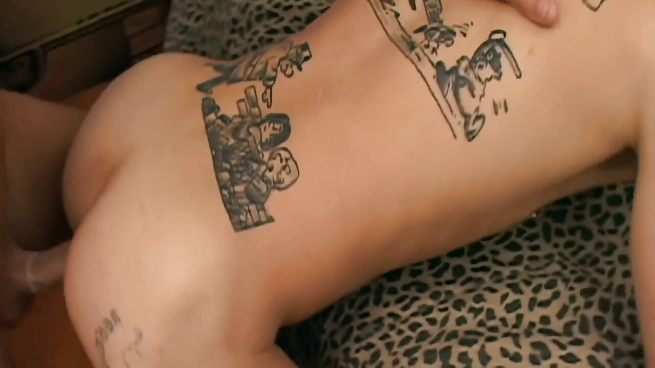 Tattooed Jocks Spit Fuck and Swap Loads