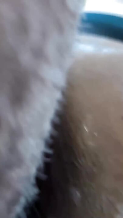 لعبت بكس زوجتي السعودية قبل أن أضع قضيبي في كسها