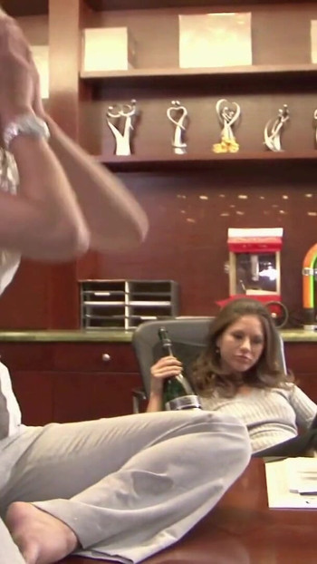 Epic moment from "Slender babe sucks wet pussy and loves it"