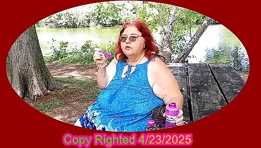 Spring Time I Love to Blow Bubbles in the Park for You!