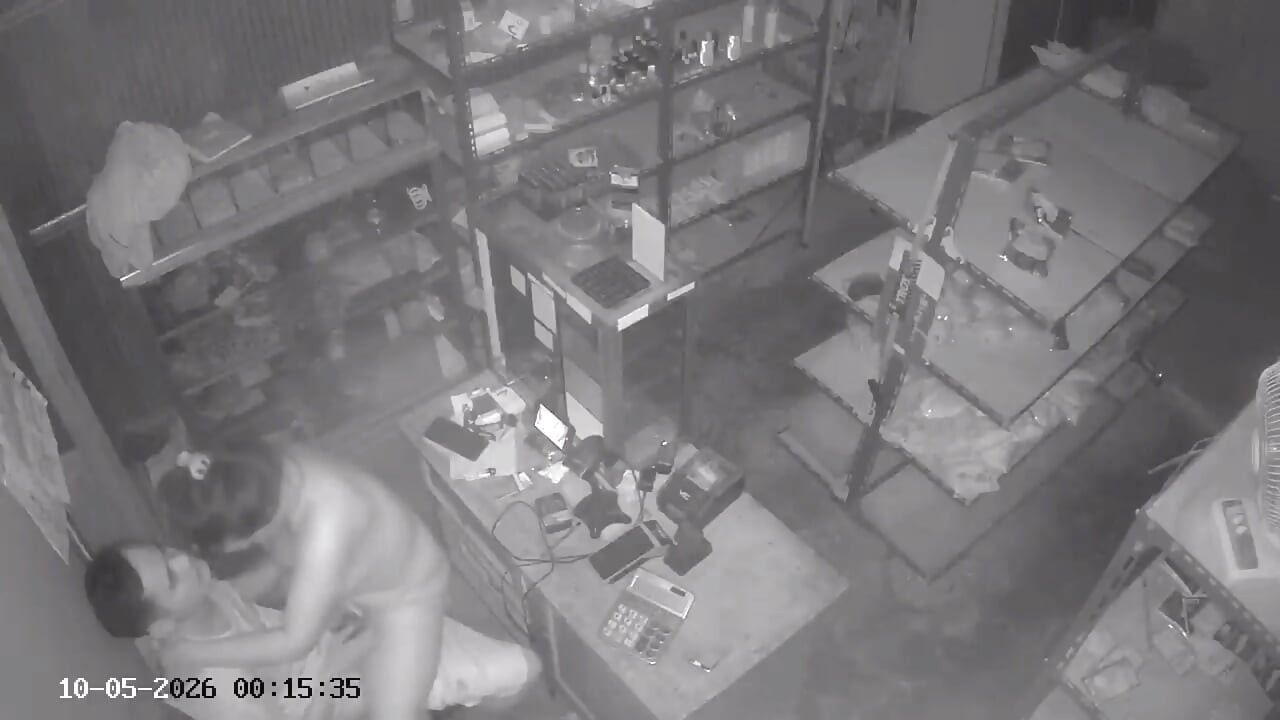 Cheating in a dark place with an ex-girlfriend, it turns out that there is a hidden camera.