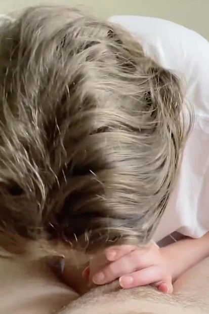 Girlfriend Gets Creampied Hard and Rough