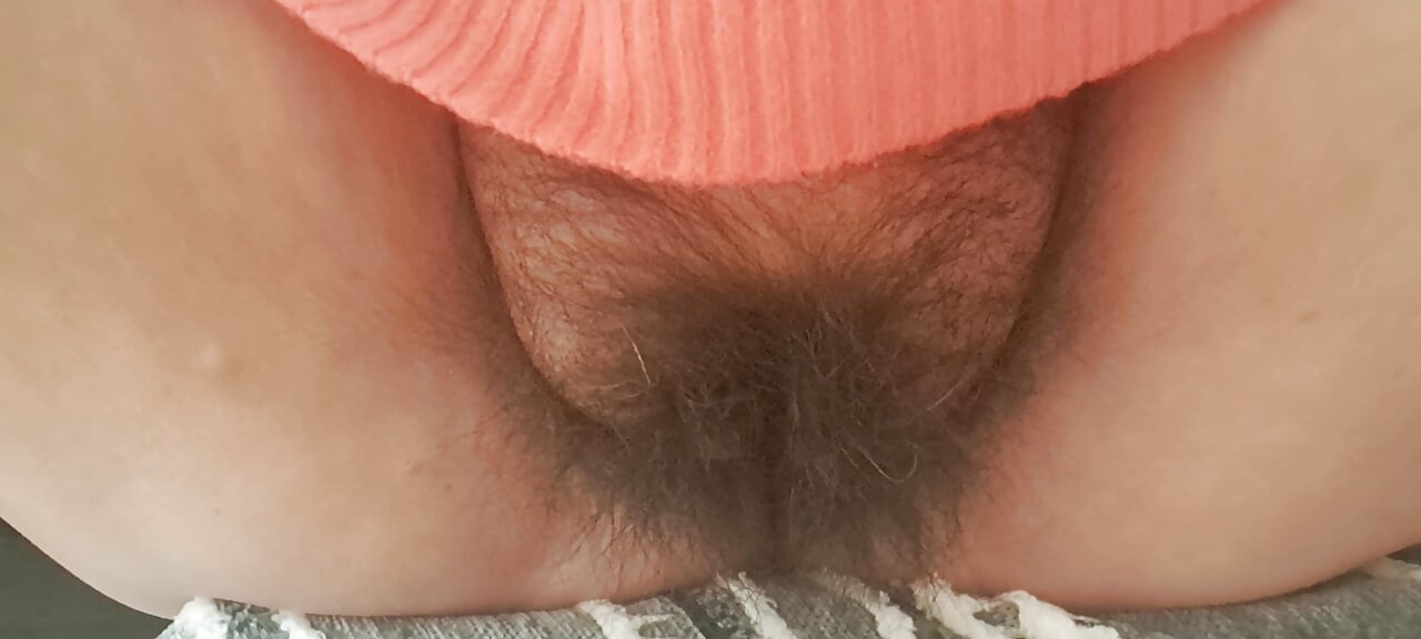 discreetly waiting for the gynecologist without panties, very wet for him to open up