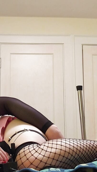 หนุ่มออกสาวและเครื่องเย็ด - คลิปสั้น 7