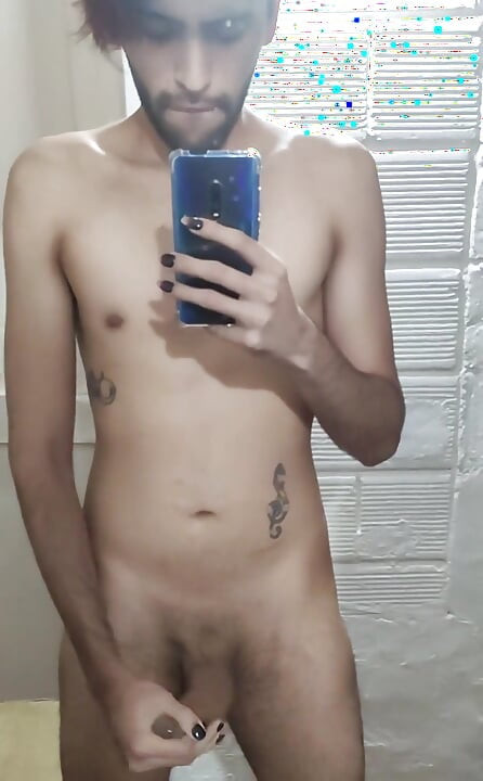 É por isso que o espelho estava bagunçado