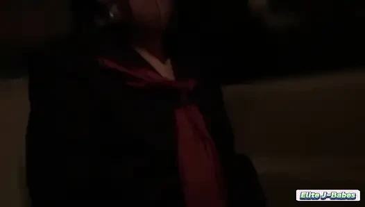 Erwachsene freundin wird tief genommen, verliert schnell die kontrolle, rohe hitzespitzen, tiefes creampie-finish!