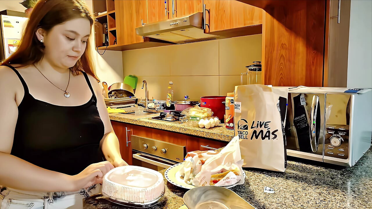 Nicole's Taco Stuffing - Watch Her Belly Grow!