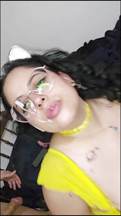 Eddie Queens, avec babyluna939 - Princesse Belle, fétiche qui fume, pipe enfumée et facial, partie 3