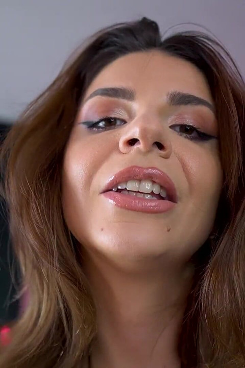 Encolhendo maricas joi - Alexa Creed transformou você em um brinquedo sem pau