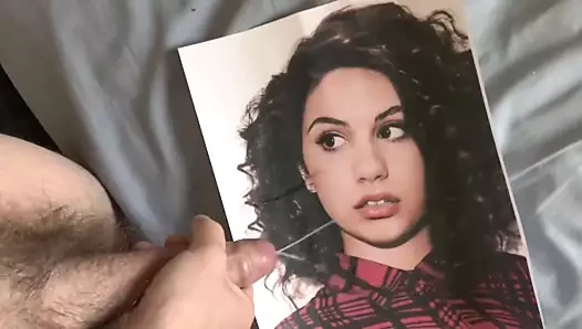 Alessia cara döl haraç