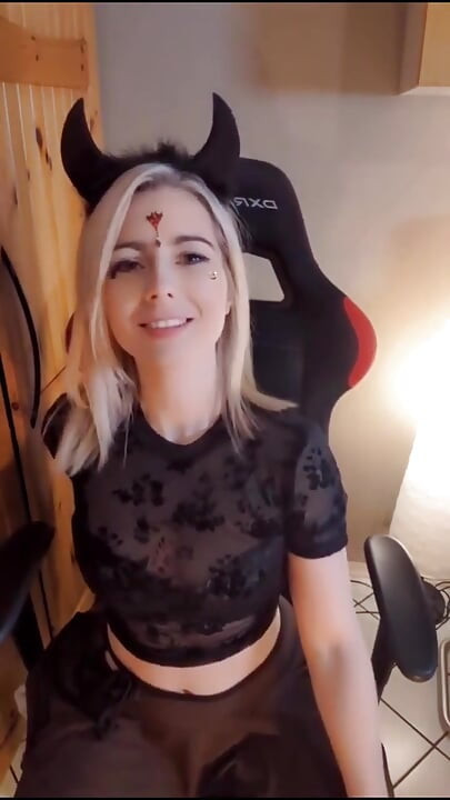 Косплей темного диявола