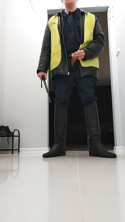 Gay policeman jerks off in military officers