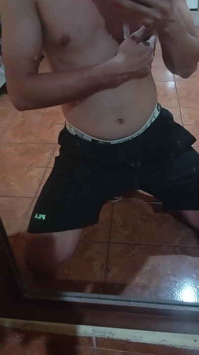 gym shorts | Clip 2
