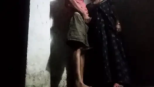 Desi girl outdoor sex with boyfriend  full orgasms