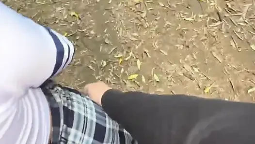 Orang asing menyetubuhiku di pantat