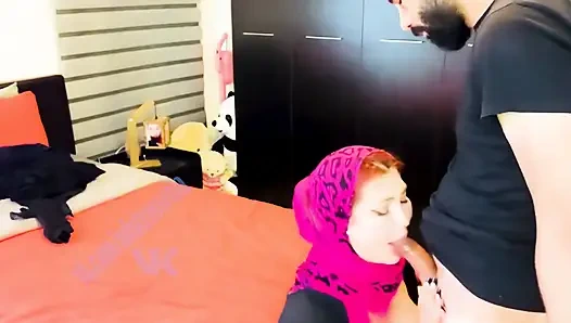 Arap kız üvey erkek kardeşiyle