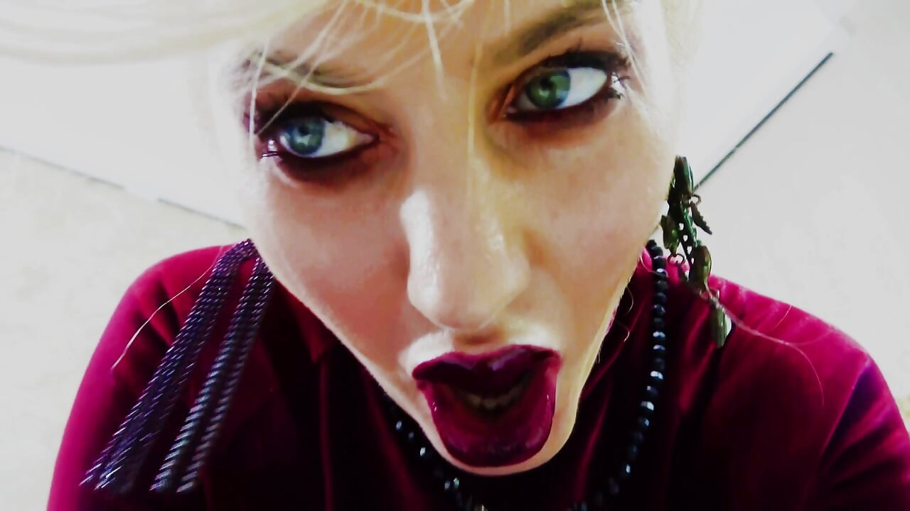 enslaved by  lipstick  kisses