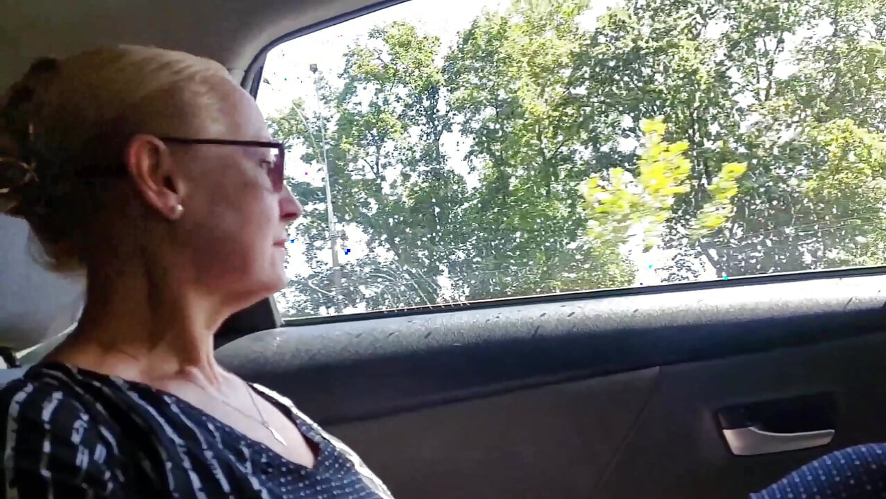 Mature Blonde Wife Massage and Sex
